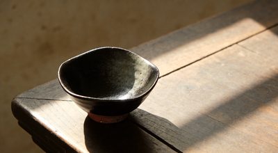 Japanese Tea Ceramics: Why Imperfect Bowls Feel So Complete